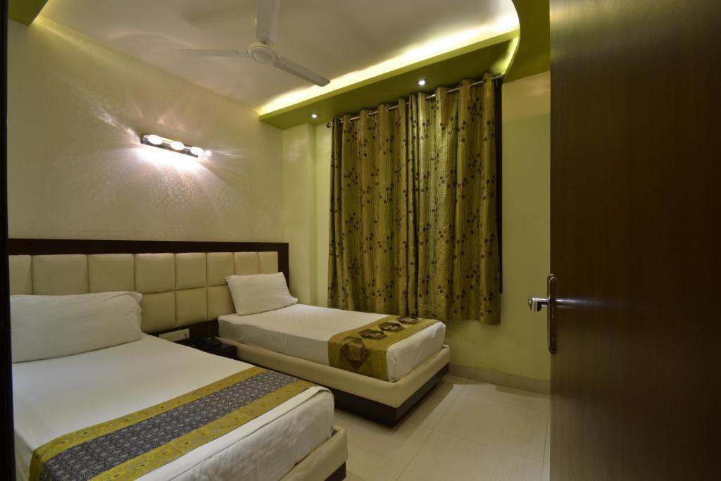 Hotel Central Residency Βαρανάσι Εξωτερικό φωτογραφία