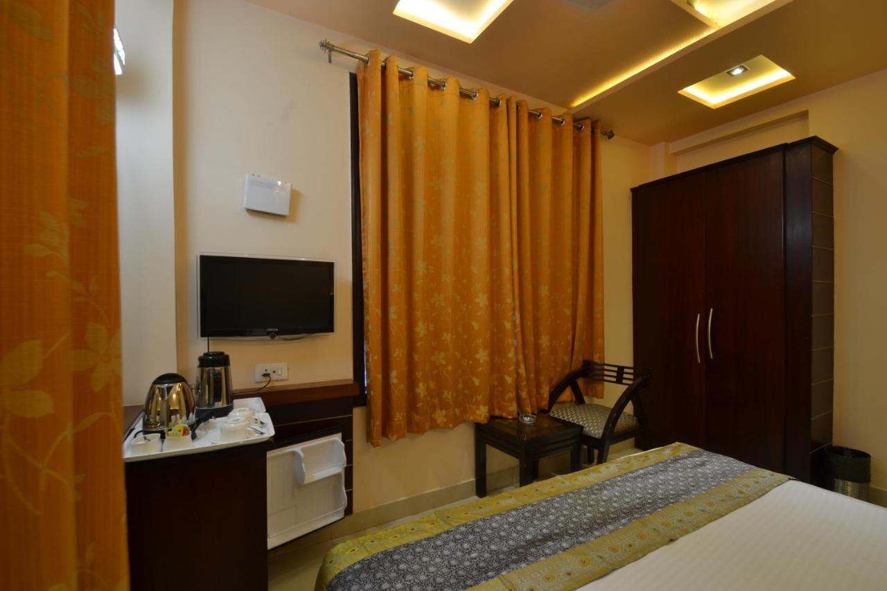 Hotel Central Residency Βαρανάσι Εξωτερικό φωτογραφία