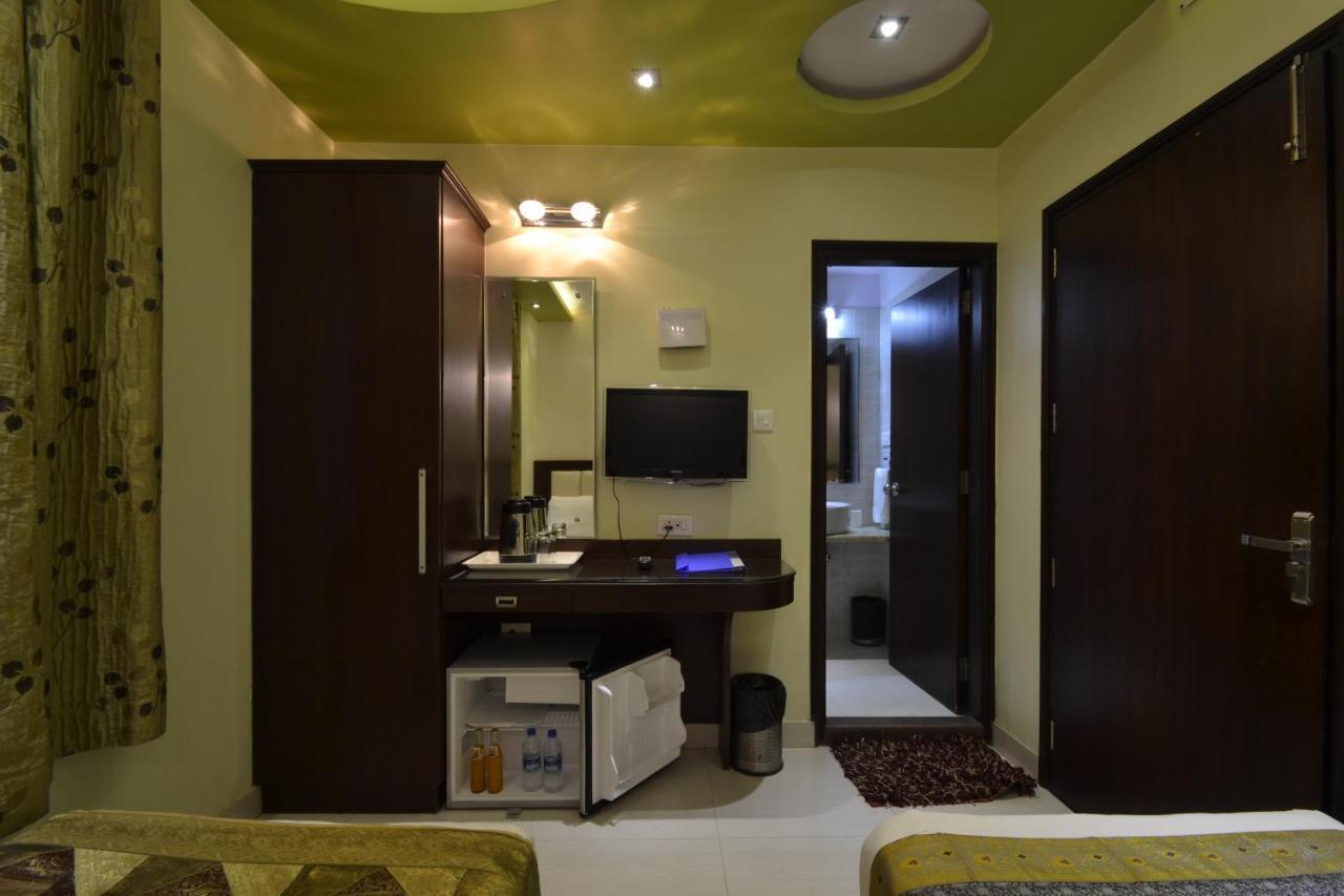 Hotel Central Residency Βαρανάσι Εξωτερικό φωτογραφία